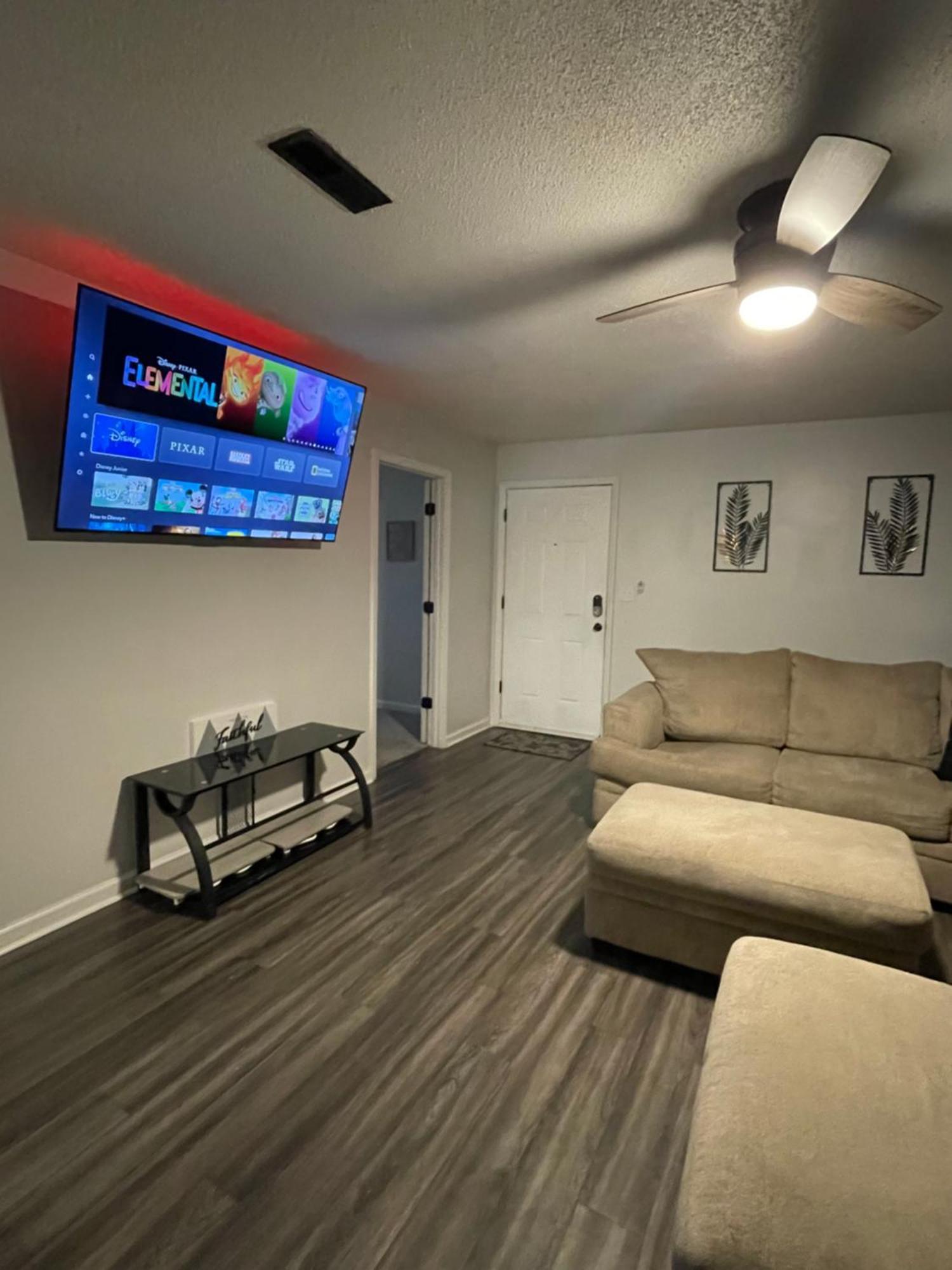 Spacious 1King Bd/2Queen Bd/* 1 Mile From I-85 Lexington Bagian luar foto